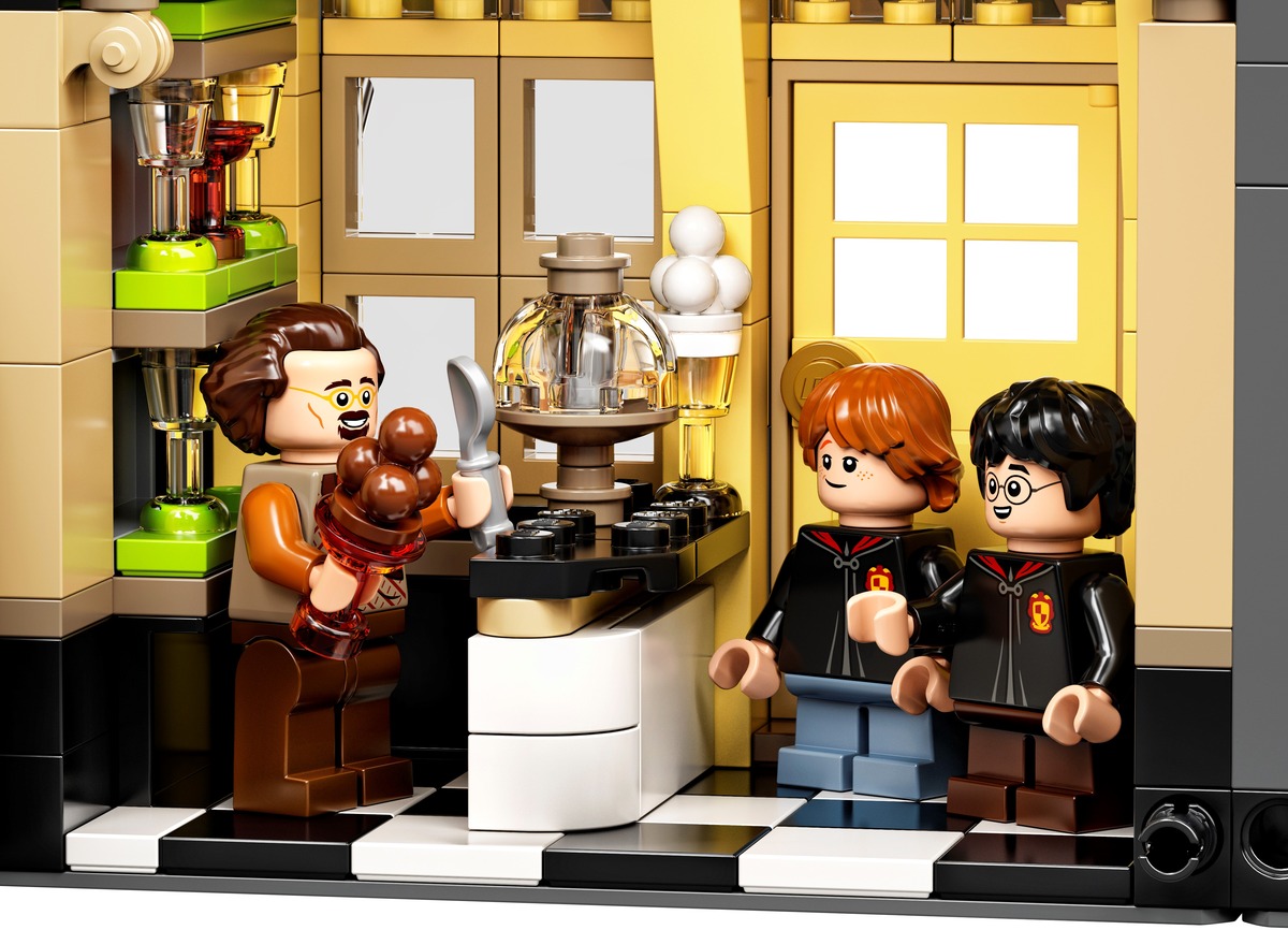 Косой переулок Harry Potter Конструктор совместим с LEGO 75978