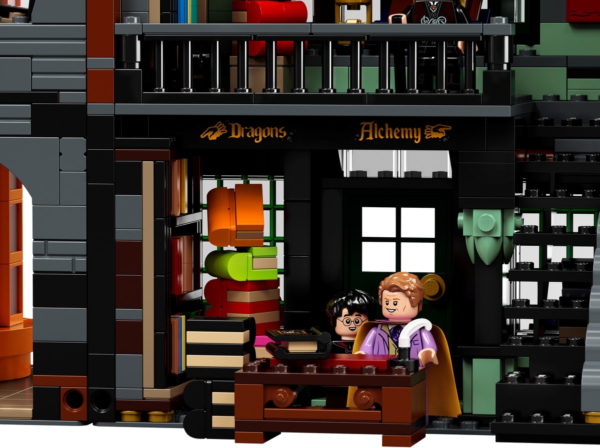 Косой переулок Harry Potter Конструктор совместим с LEGO 75978