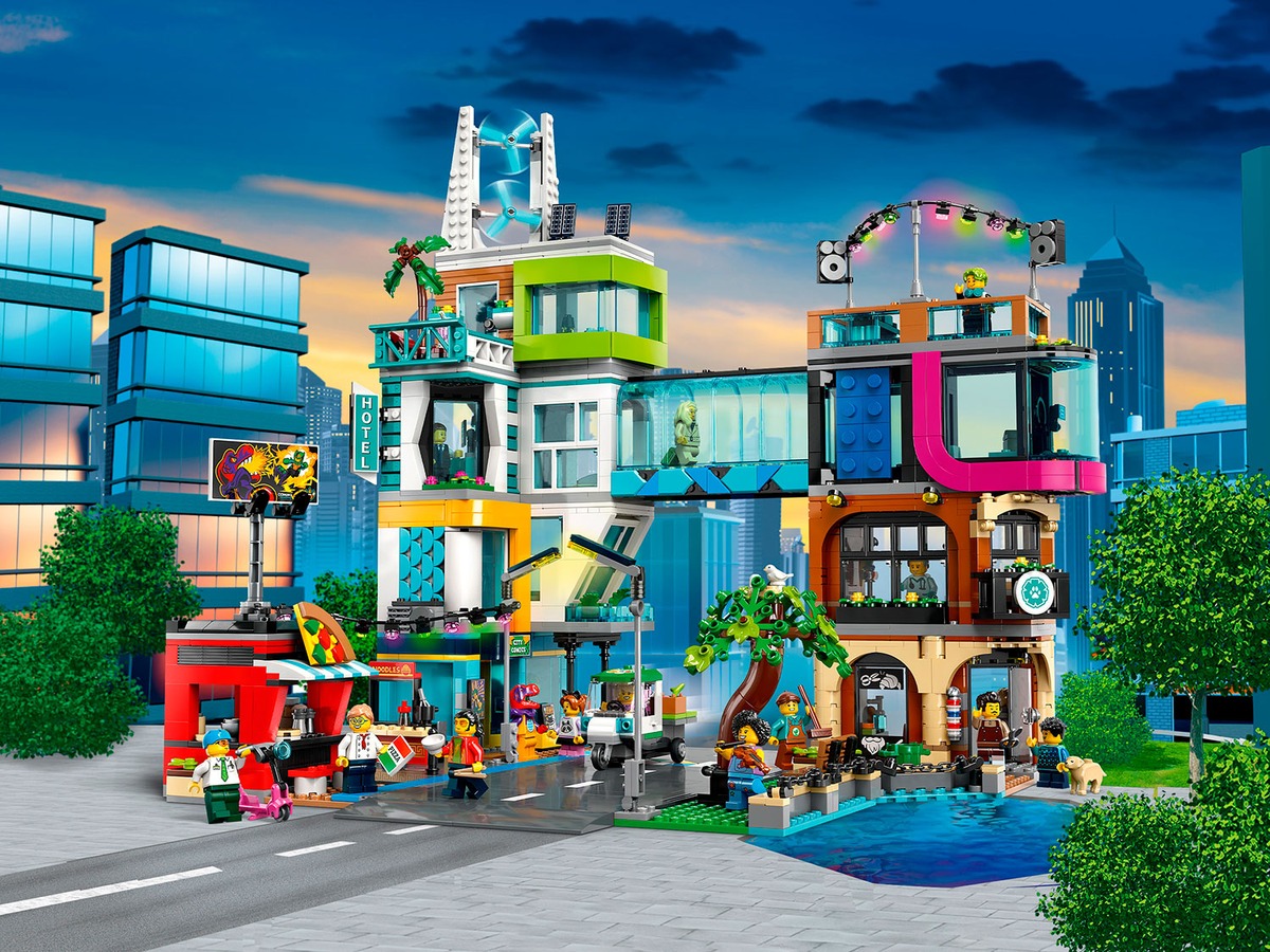 Конструктор City Центр города совместим с LEGO 60380