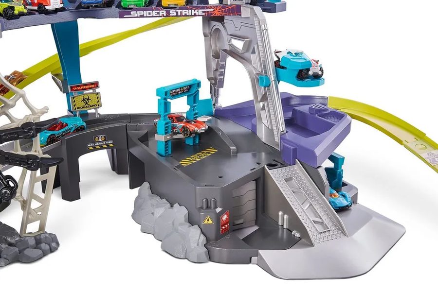Трек Metal Machines Удар паука Spider Strike 6725