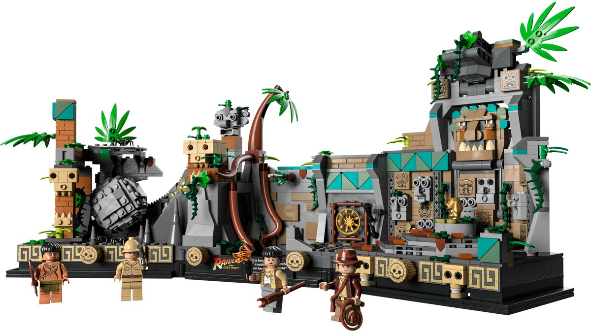 Конструктор Храм Золотого идола Indiana Jones совместим с LEGO 77015