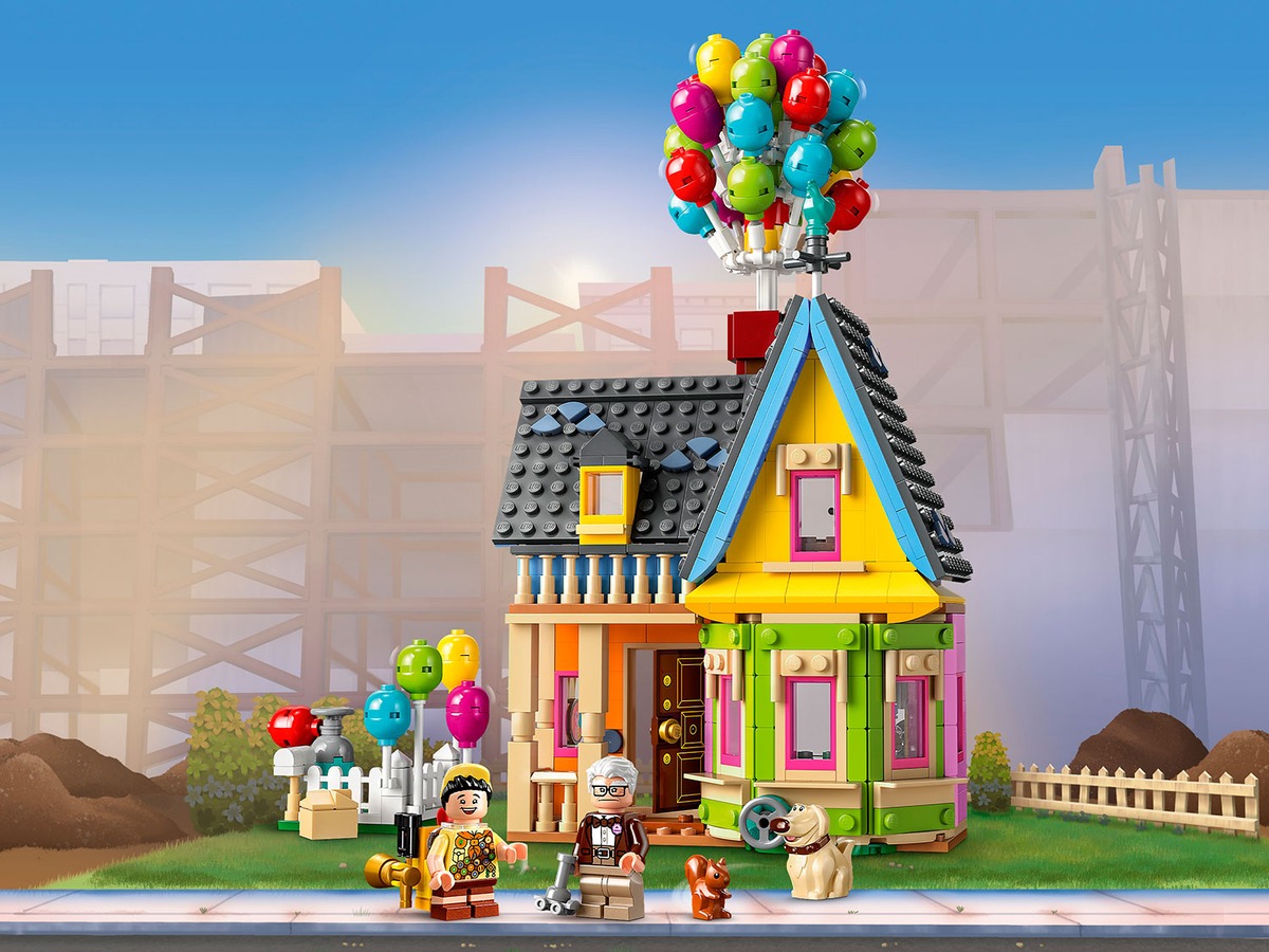 Конструктор Дом из мультфильма Вверх Disney совместим с LEGO 43217