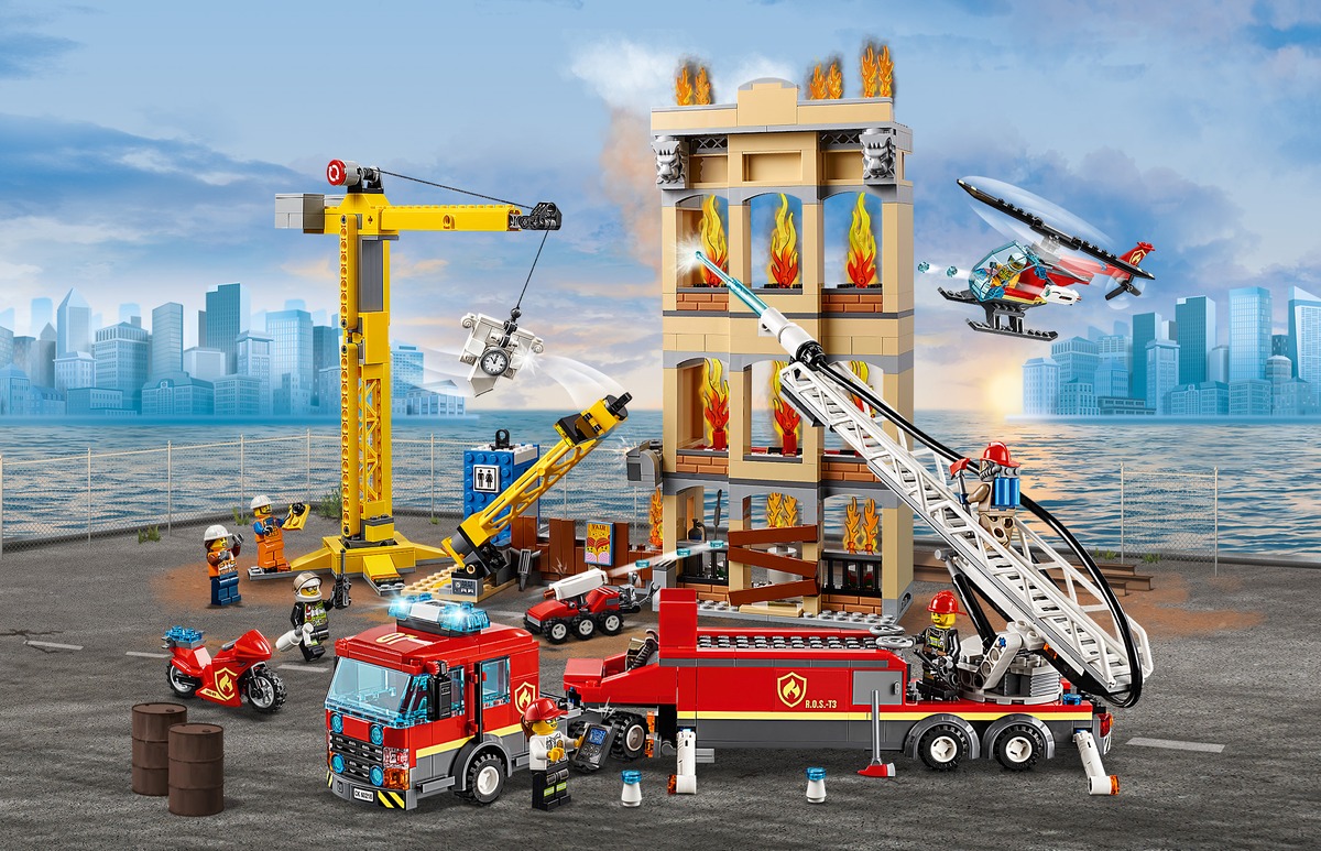 Центральная пожарная станция City Конструктор совместим с LEGO 60216