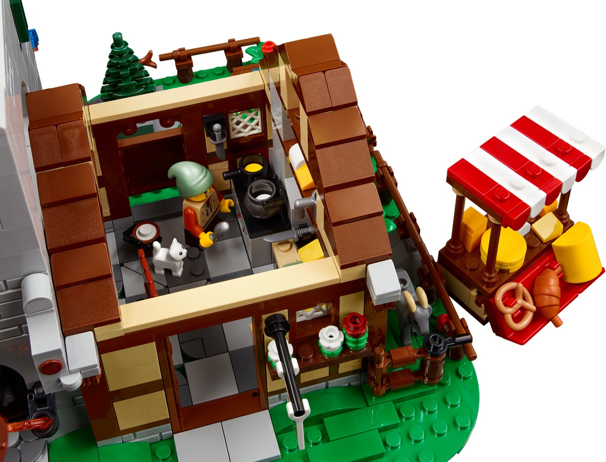 Конструктор Средневековая городская площадь совместим с LEGO 10332
