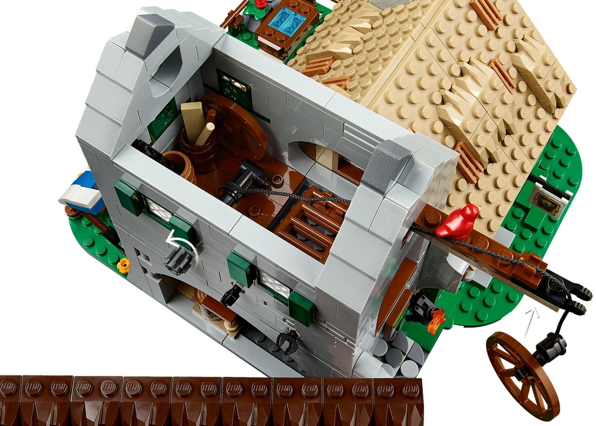 Конструктор Средневековая городская площадь совместим с LEGO 10332